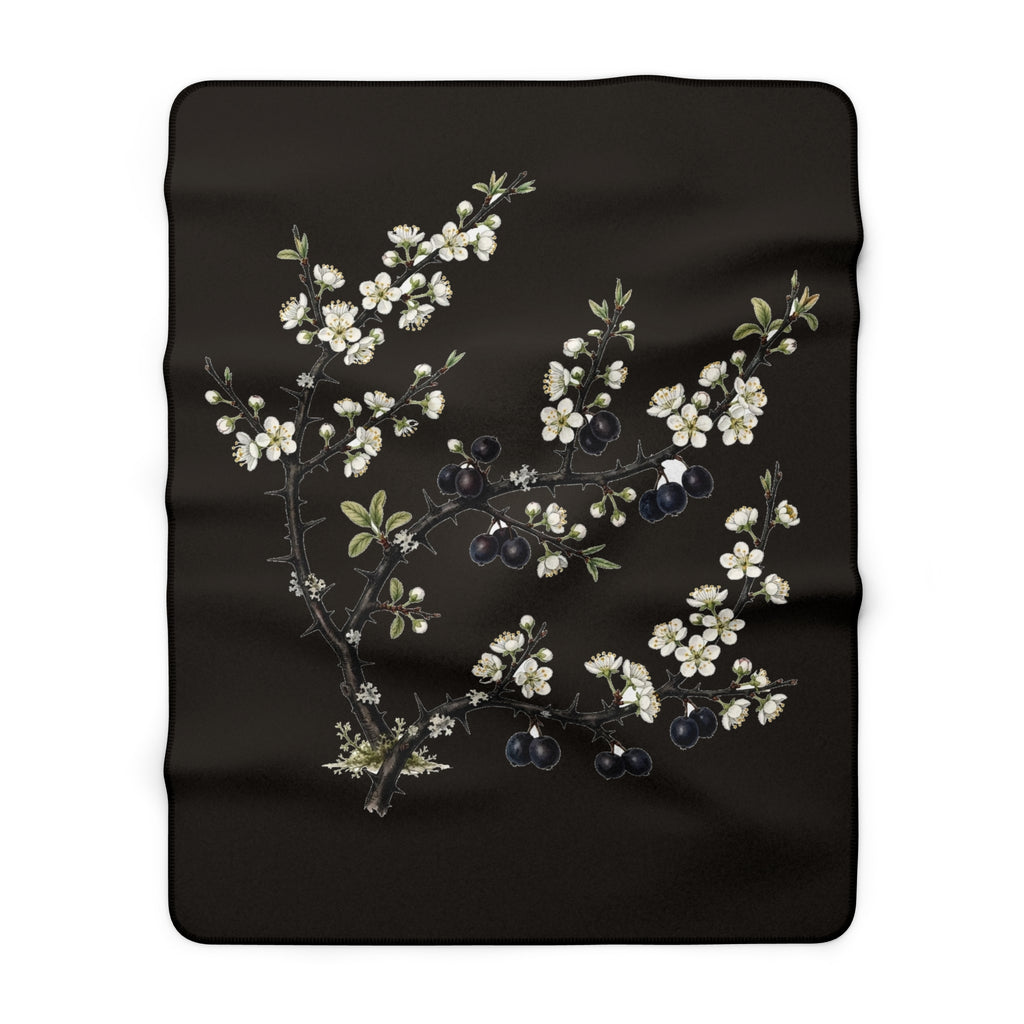 Apothecary of Thorns Sherpa Blanket - Blackthorn - product photo 3